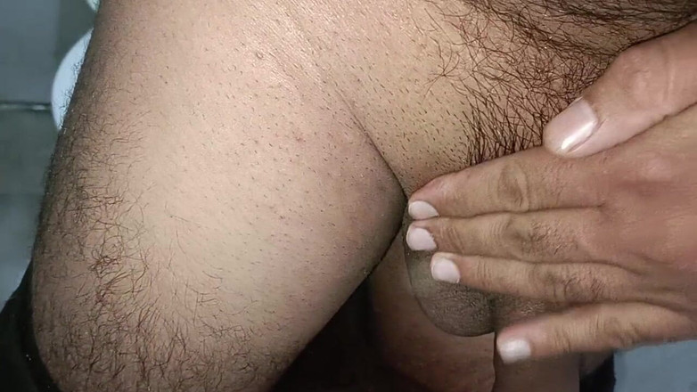 LovedSunsine1990: Мужики, как чувствует себя мой пенис, моя задница и мои сиськи?