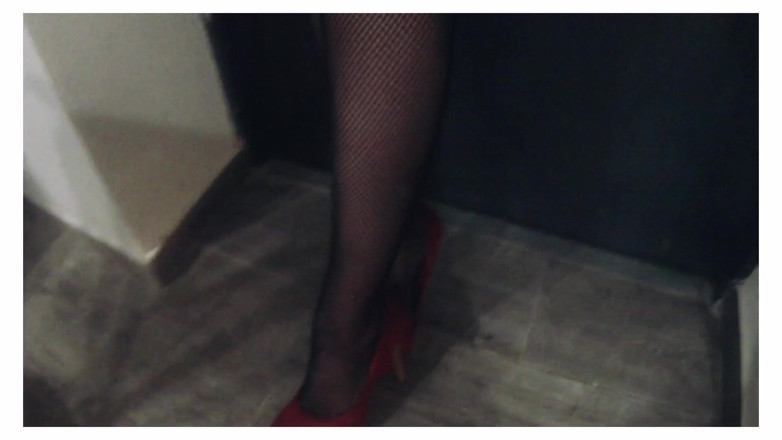 Foot Fetish Heaven: Сексуальна Іда гуляє