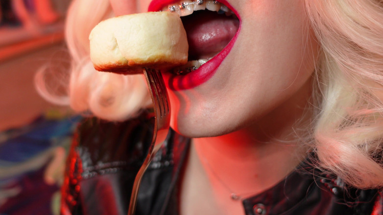 Arya Grander: ASMR食物恋物癖！！