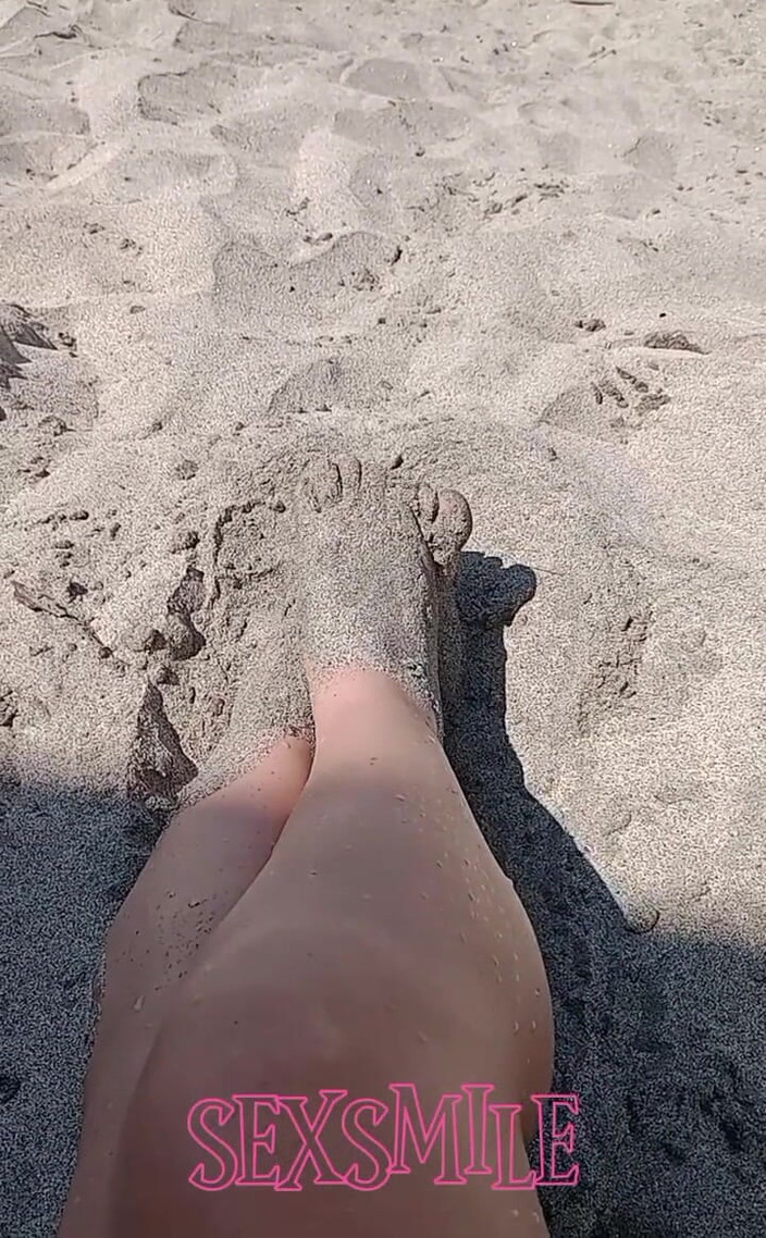 Sexsmile_: Schmutzige füße!