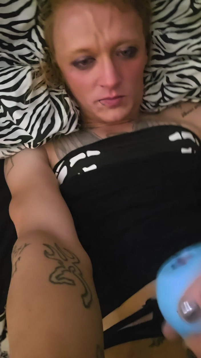 Lynn Kaotik: Trans slampa kommer på hennes eget ansikte