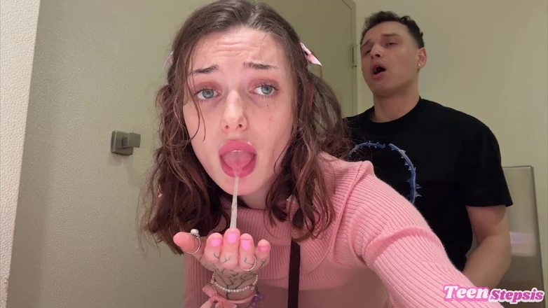 Teen StepSis: Daisy Love Fucking in a Mall Bathroom