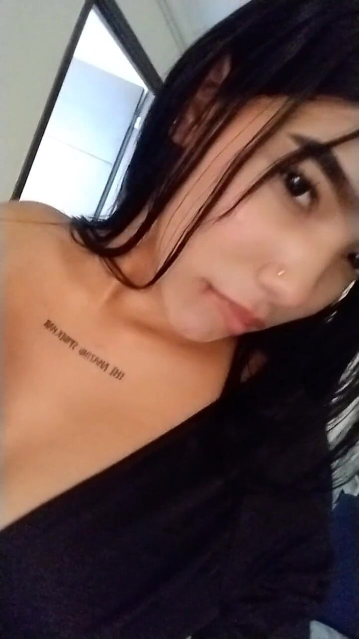 Angela Xoo: Latina Sex Naked Natural Boobs and Masturbation