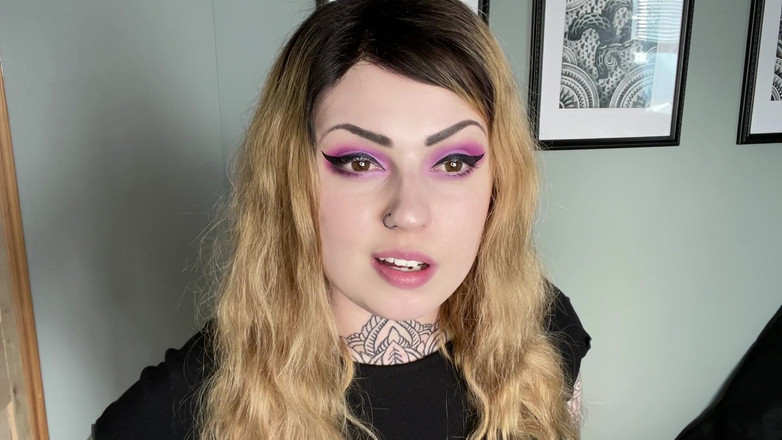 Miss Valentina: Wedgies machen dich hart