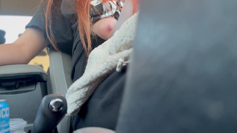 Artemisia Love: İtalyan büyük memeli uzun saçlı orta yaşlı seksi kadın Artemisia...