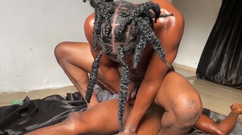 Vicfairy: Ich wartete darauf, dass er mich hart fickte