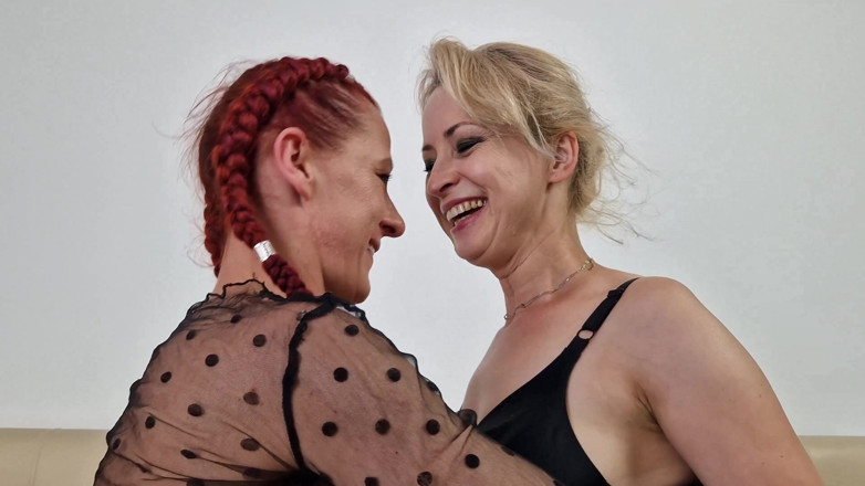 Wanilianna: Lesbos Squirting All the Way: Part 1