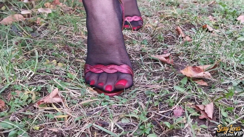 Goddess Lena: La mia sfilata in nylon