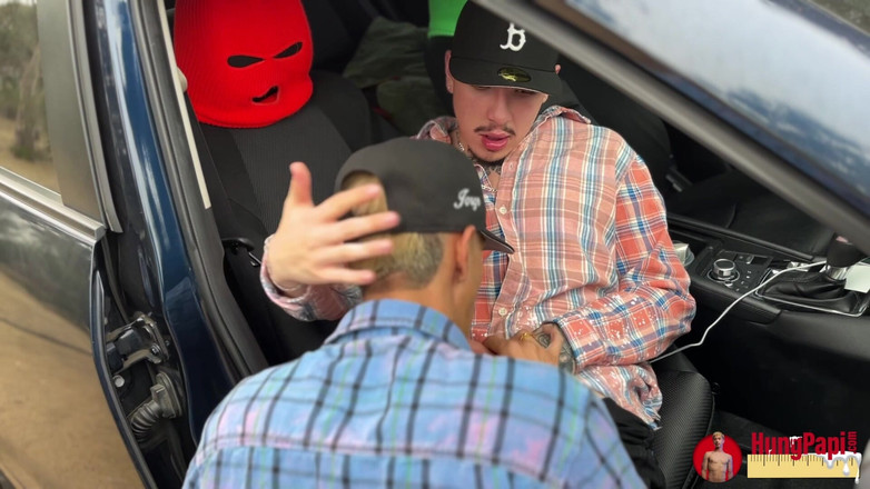 Hung Papi: Wielki kutas frajer połyka spust Obciążenie Hung Papi Gay Cruising