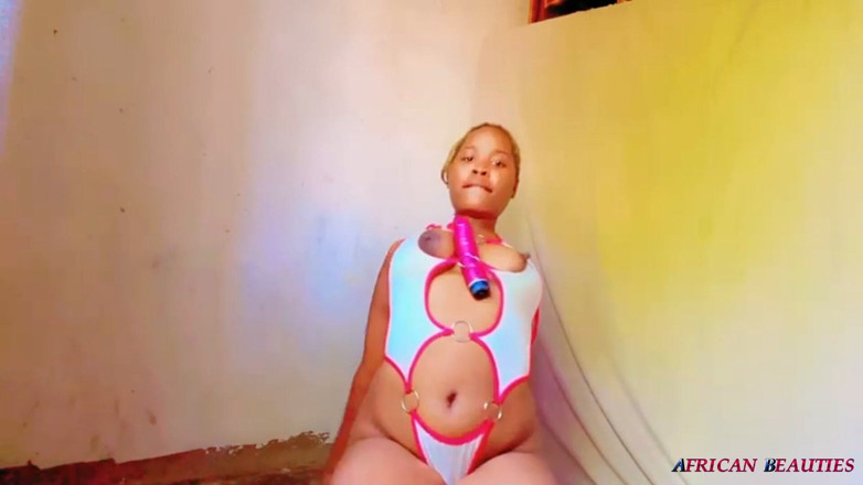 BAGZKIZZ: High Heels and Hard Nipps