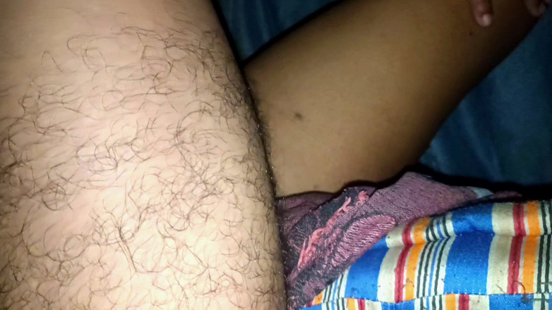 Anjali_Roy 67: Desi bhabhi genießt es