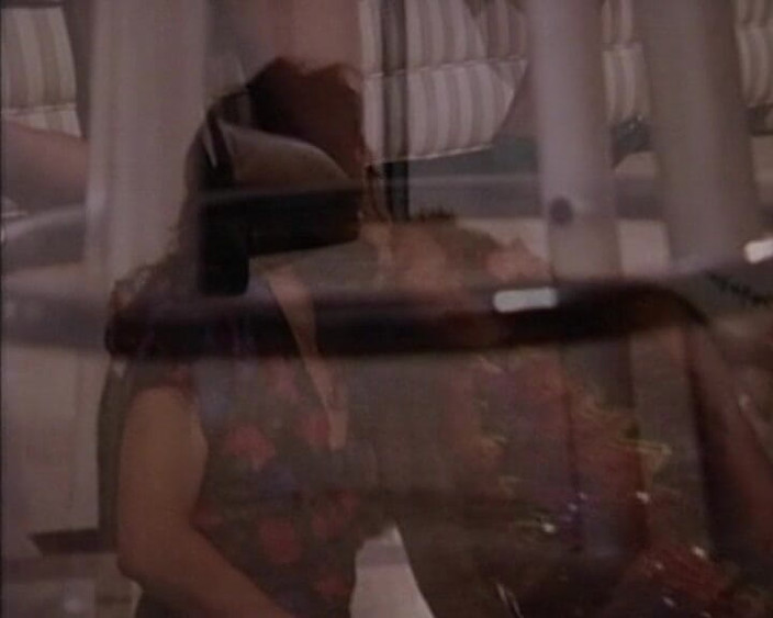 Filles Francaises: Curve franceze excitate care au o orgie în menion