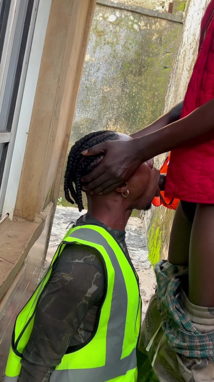 Sluttybeast&dickpolicy: Stavební servis