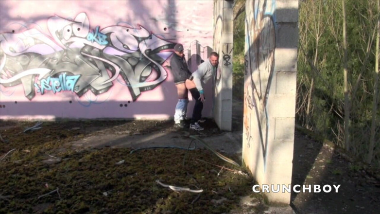 Raw French Bad boys: Muscle boy fucked by straight arab in exhib outdoor place