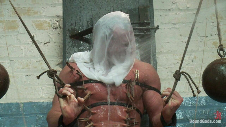 Bound gods: Những màn treo giò khó khăn nhất trong lịch sử...