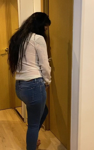 Panfil corina: Čůrání na sebe