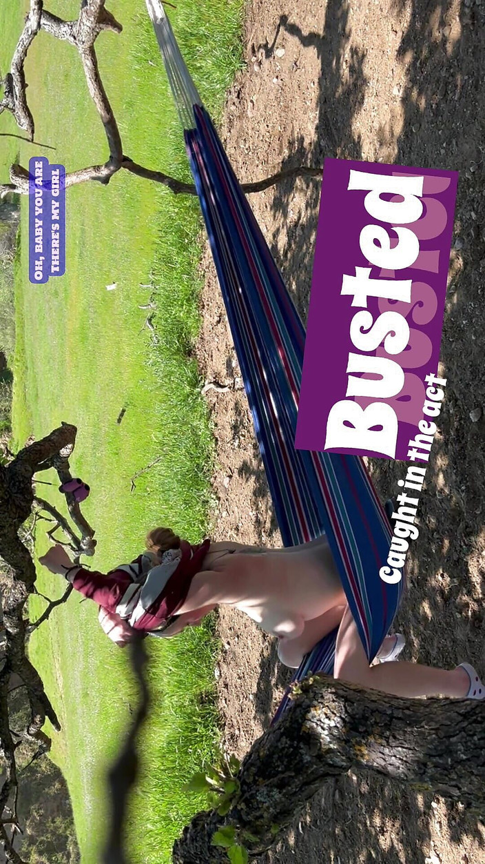 April Sparx: पर्दाफाश - अधिनियम में पकड़ा गया