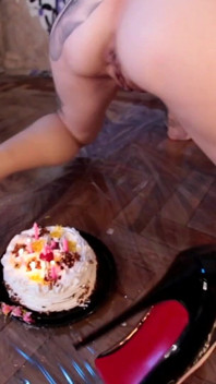 Cake Farts