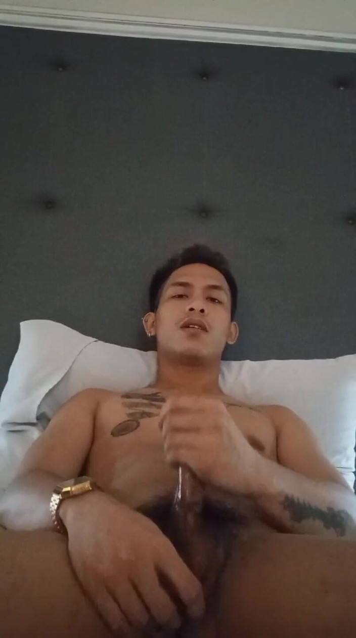 Rent A Gay Productions: Sexy asiatischer typ im hotel wichsen