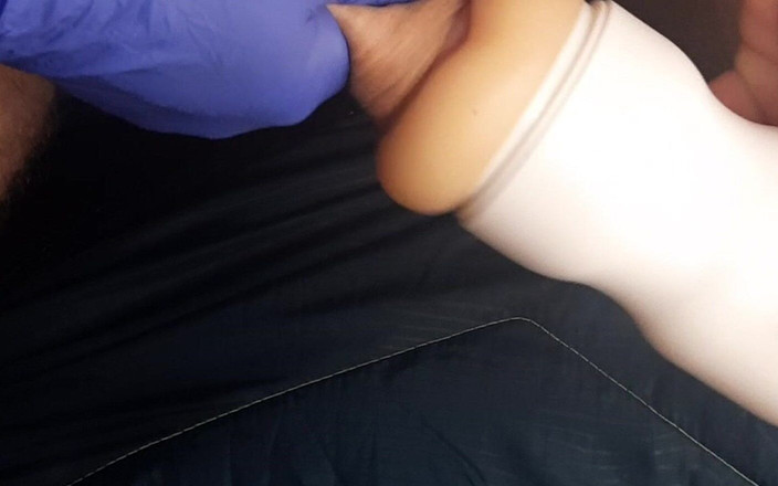 DmitryS: 手コキ大人のおもちゃ