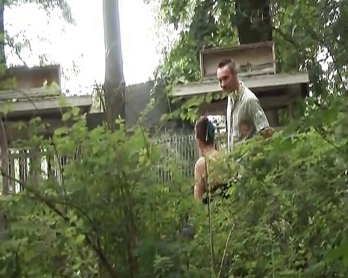 Deutsche Camgirls: Geile deutsche dame mit einem erstaunlichen runden arsch liebt es,...