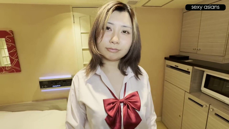 THAT'S WHAT SHE SAID: Duck-lipped Heisei Gal Loses Herself in an Unforgettable and Wild...