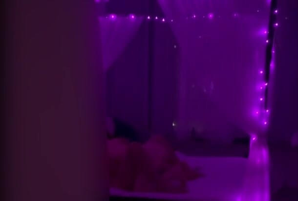 Curry: 아내를 감시하는 바람둥이