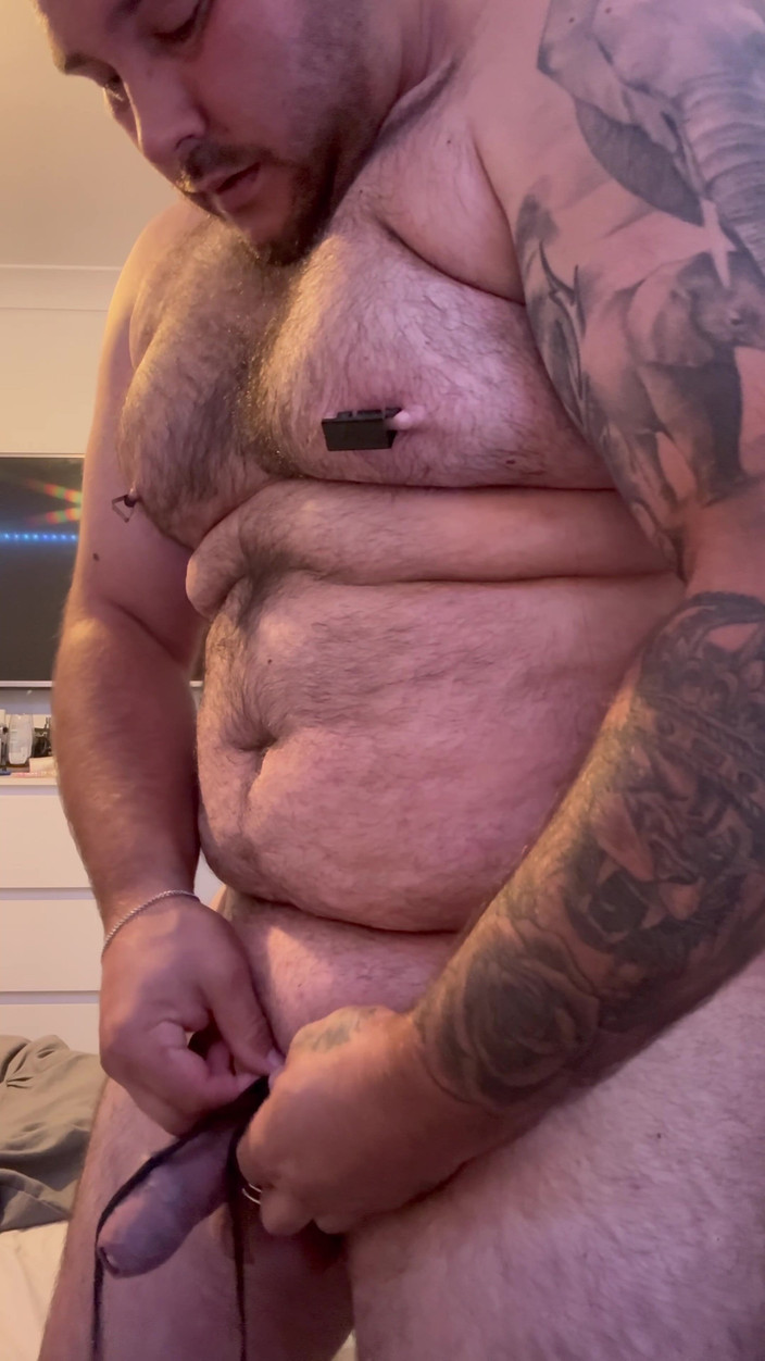 Shaun Cbt: 服の下でのペニスボンデージ 公開パート2 露出