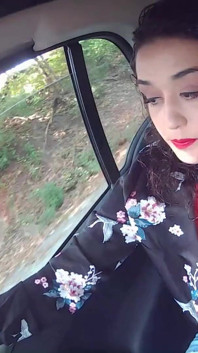 Turkse tiener Jasmin babe op weg naar haar volgende gangbangfeest