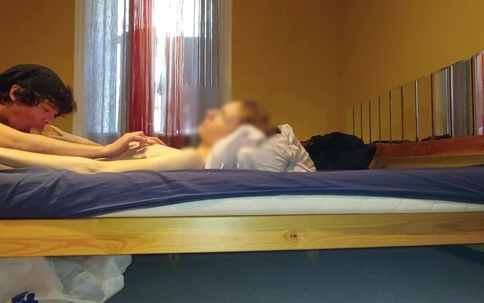 LeoTeenLatinos: Ik had seks met een zwaargeschapen twink in Frankfurt - Tsjalikker