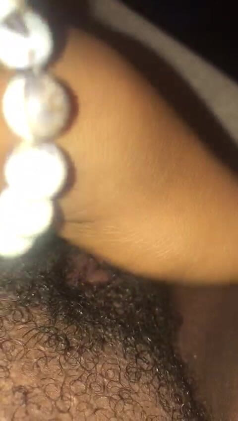 Nuriath Naught: 내가 아빠 얼마나 젖어 있는지 보기