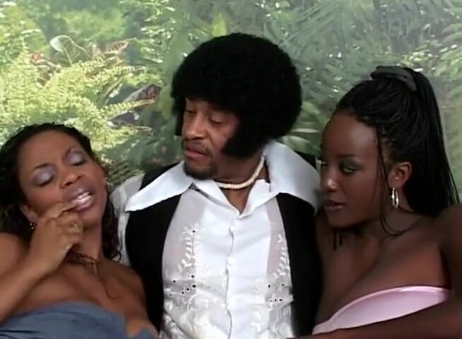 Alfacontent: Ebony cuties getting asses fucked before swapping cum