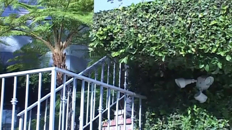 Watch Dirty Movies: Blond kåt MILF förför poolpojke för BBC fitta bultande