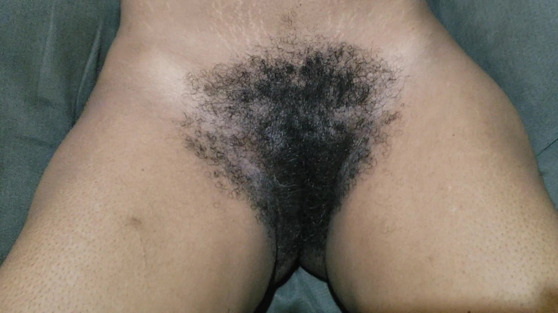 Lovemina: 信じられないほど熱いミルフの膣、動きが多すぎて毛深い!