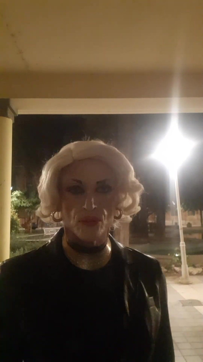 Tatiana Zorrita: 路上で