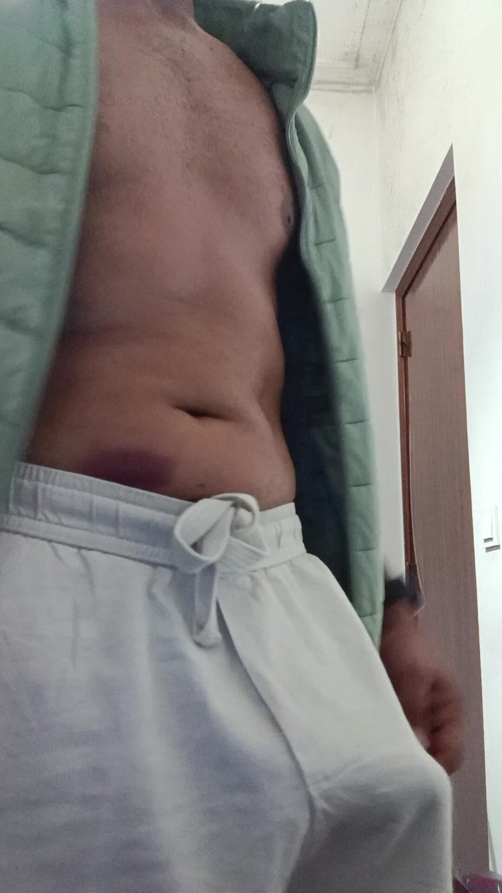 Boy top Amador: I Went to the Supermarket Like That, and People Kept...