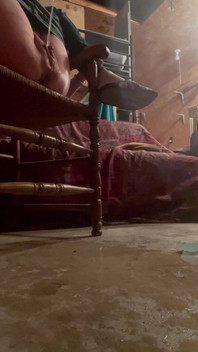 Water Cleanse, About to Burst and Bathroom Occupied. Mmmm Watch Me Relieve Myself in Cold Shed, Now I’m Super Aroused!