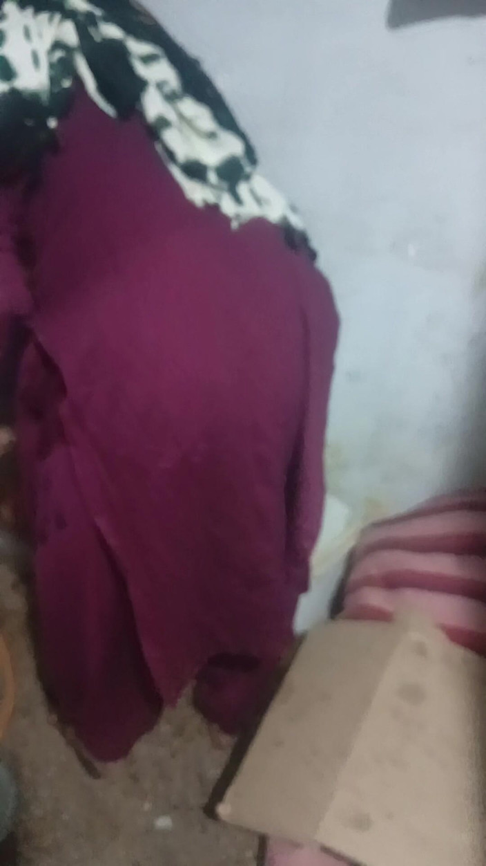 Bhabhi UP: Bhabhi, nevlastní bratr dnes není doma.