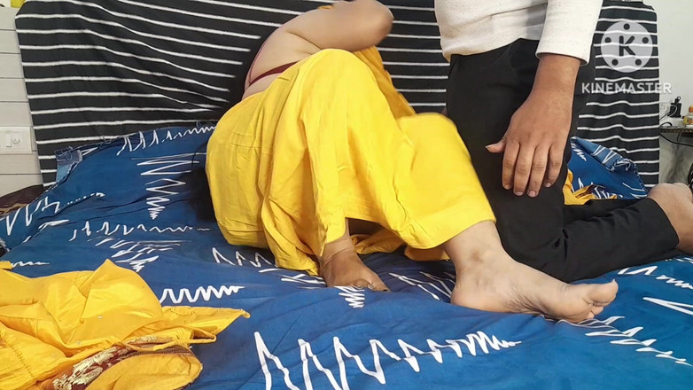 Salmaan001: Bu guru nakal ini dientot habis-habisan sama muridnya sendiri - audio...