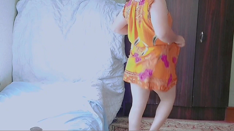 Kitty_Cross: 轻柔地抚摸你的屏幕