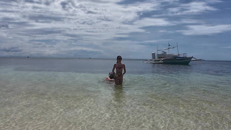 MaikaMann: Relaxing Anus in the Soft Salty Ocean Water Before Anal...