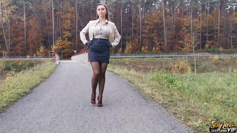 Goddess Lena: My nylon catwalk