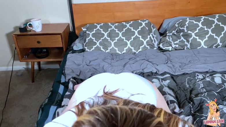 Lenna Lux: Secret de însămânțare a tatălui vitreg