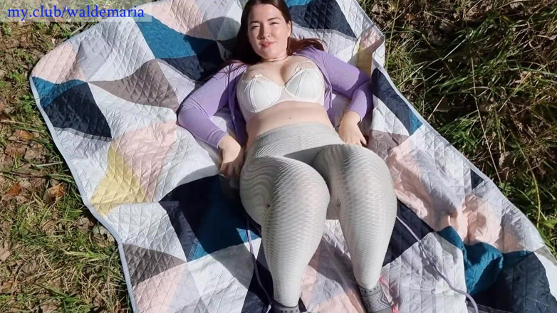 Waldemaria: Sun Forest Hot 18old Babe Sucks Dick and Gets Outdoor Fuck