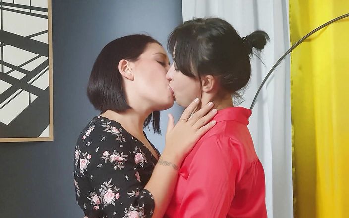 Wanilianna: Lesbian Love Is the Best