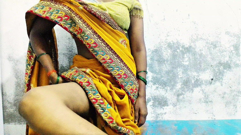 ExcitedWomen: Today I'm Ready to in a Yellow Saree with a...