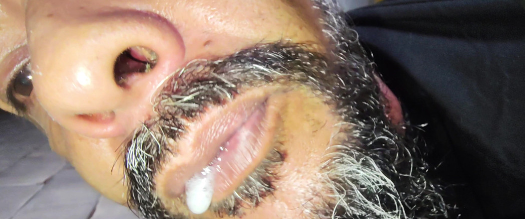 Stink HairyMale: Bagno di latte