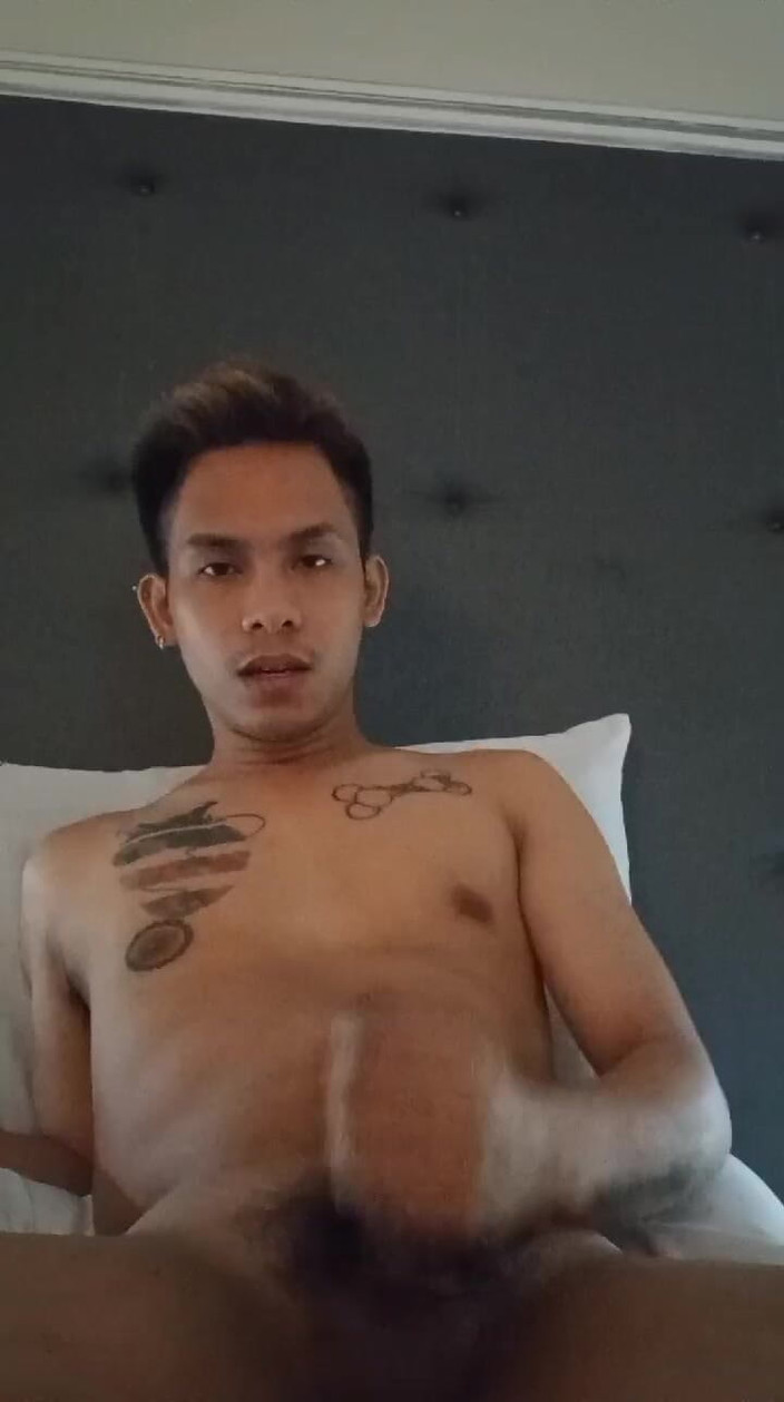 Rent A Gay Productions: 아시아 트윈크 호텔 사정