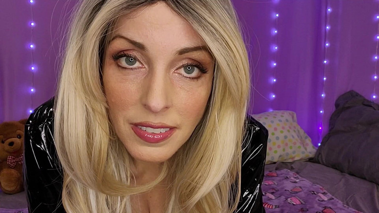 Brenna Lilac: Super-herói cuzão hipnotizante