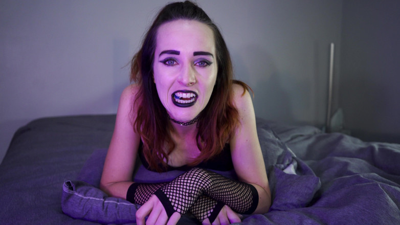 Alicia Robertz: Goth Domination - She Swallows You
